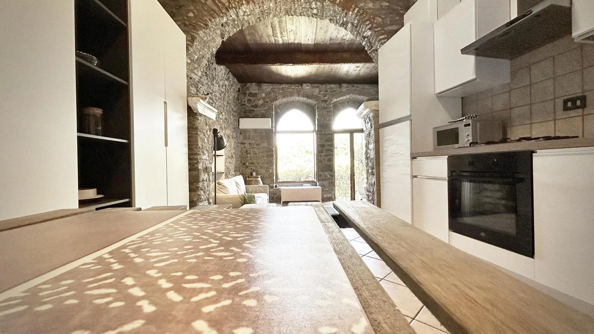 Pietra Azzurra, Newly Renovated Apartment Corniglia Italy