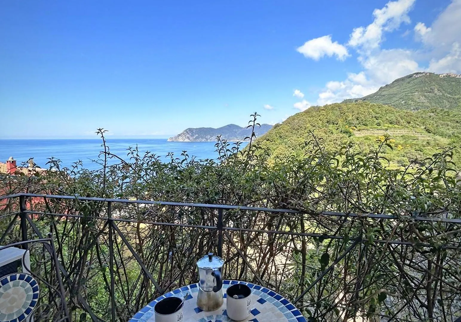Apartament Pietra Azzurra, Newly Renovated Corniglia